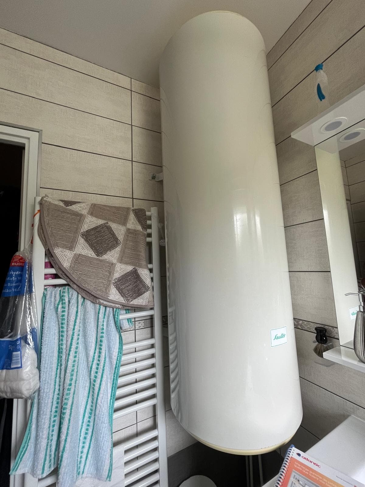 Remplacement d'un ballon d'eau chaude par ADT Climatisation Chauffage